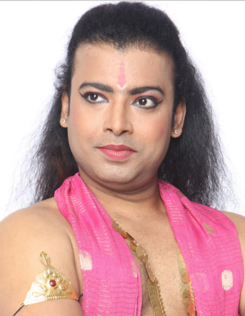 Gracy Singh Dance Troupe: Krishna Vashudev